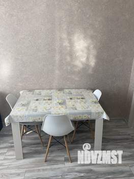 2-к квартира, вторичка, 58м2, 10/15 этаж