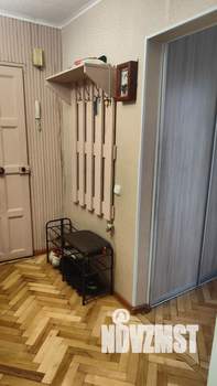 3-к квартира, вторичка, 62м2, 1/5 этаж