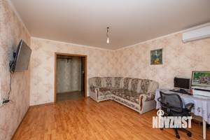 4-к квартира, вторичка, 74м2, 3/9 этаж