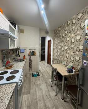 2-к квартира, вторичка, 47м2, 10/16 этаж