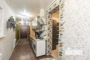 4-к квартира, вторичка, 74м2, 1/1 этаж