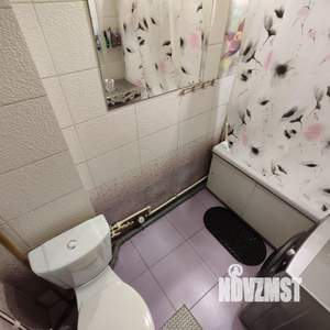 3-к квартира, вторичка, 59м2, 1/2 этаж