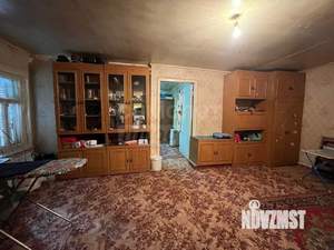 3-к квартира, вторичка, 52м2, 1/1 этаж