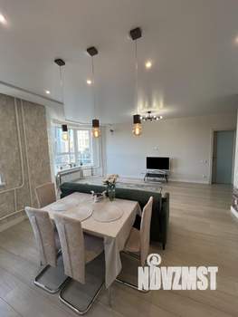 3-к квартира, вторичка, 105м2, 8/15 этаж