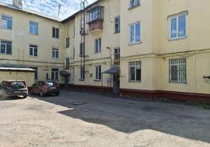 2-к квартира, вторичка, 46м2, 1/3 этаж