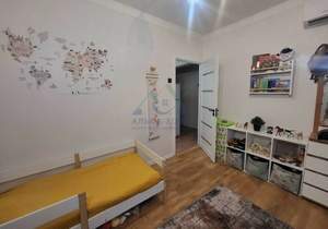 2-к квартира, вторичка, 43м2, 8/9 этаж