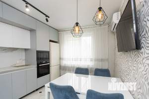 2-к квартира, вторичка, 60м2, 3/17 этаж