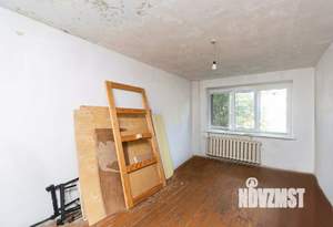 2-к квартира, вторичка, 43м2, 1/5 этаж