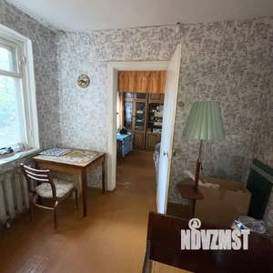 4-к квартира, вторичка, 61м2, 1/5 этаж