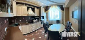 3-к квартира, вторичка, 130м2, 1/3 этаж