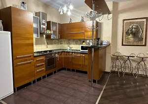 3-к квартира, вторичка, 207м2, 5/7 этаж