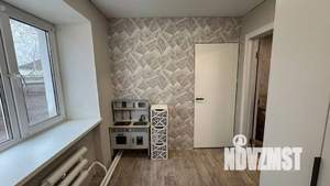 2-к квартира, вторичка, 40м2, 1/4 этаж