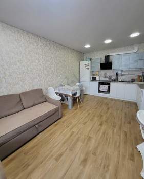 3-к квартира, вторичка, 57м2, 10/17 этаж