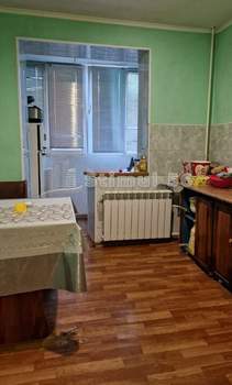 2-к квартира, вторичка, 53м2, 1/5 этаж