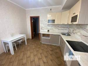 2-к квартира, вторичка, 57м2, 9/17 этаж