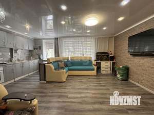 3-к квартира, вторичка, 61м2, 1/9 этаж