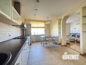 4-к квартира, вторичка, 124м2, 4/6 этаж
