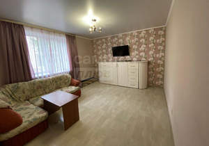 2-к квартира, вторичка, 60м2, 1/3 этаж