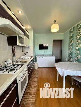 3-к квартира, вторичка, 63м2, 8/10 этаж