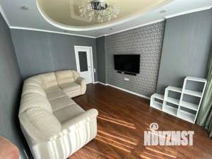 2-к квартира, вторичка, 63м2, 5/13 этаж