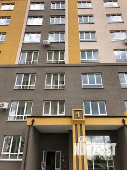 4-к квартира, вторичка, 108м2, 14/17 этаж