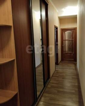 2-к квартира, вторичка, 55м2, 2/4 этаж