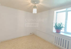 4-к квартира, вторичка, 85м2, 1/1 этаж