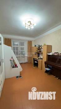 2-к квартира, вторичка, 70м2, 2/3 этаж