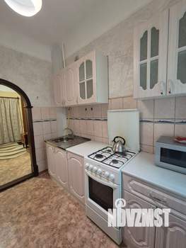 3-к квартира, вторичка, 66м2, 1/3 этаж