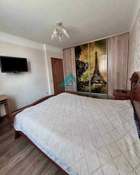 2-к квартира, вторичка, 56м2, 9/17 этаж