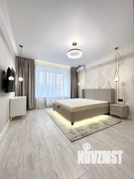3-к квартира, вторичка, 74м2, 2/17 этаж
