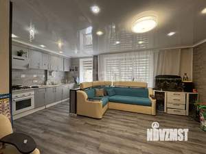 3-к квартира, вторичка, 61м2, 1/9 этаж