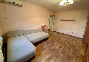 2-к квартира, вторичка, 42м2, 2/2 этаж