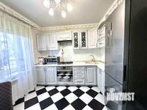 2-к квартира, вторичка, 53м2, 1/9 этаж
