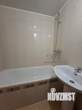 2-к квартира, вторичка, 61м2, 10/16 этаж