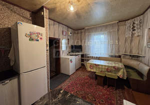 2-к квартира, вторичка, 45м2, 1/1 этаж