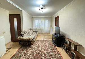 2-к квартира, вторичка, 42м2, 3/5 этаж