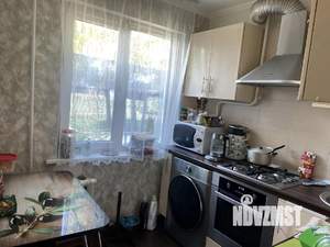 3-к квартира, вторичка, 61м2, 1/6 этаж