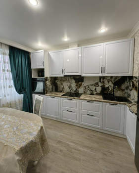 2-к квартира, вторичка, 61м2, 8/17 этаж