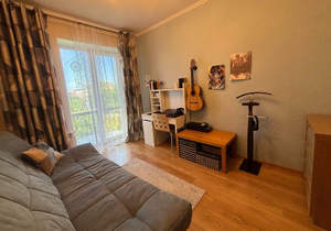 3-к квартира, вторичка, 70м2, 3/3 этаж
