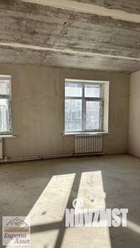 3-к квартира, вторичка, 74м2, 1/5 этаж