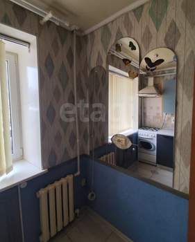 2-к квартира, вторичка, 43м2, 1/5 этаж