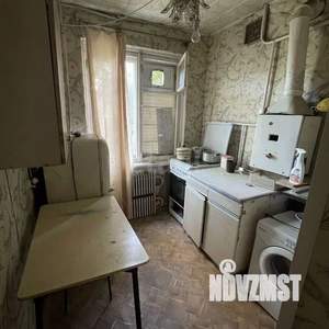 4-к квартира, вторичка, 61м2, 1/5 этаж