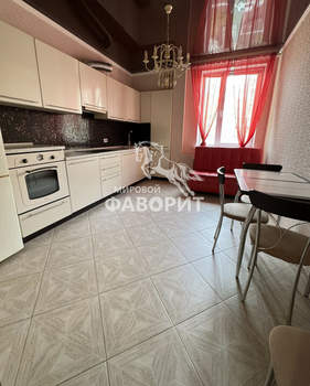 2-к квартира, вторичка, 61м2, 8/17 этаж