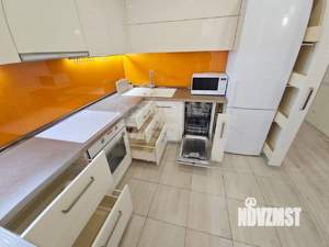 4-к квартира, вторичка, 108м2, 6/15 этаж