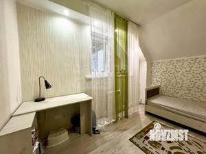 4-к квартира, вторичка, 97м2, 4/4 этаж