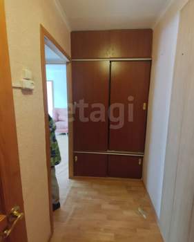 2-к квартира, вторичка, 43м2, 1/5 этаж