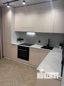 2-к квартира, вторичка, 63м2, 7/17 этаж