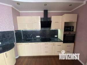2-к квартира, вторичка, 63м2, 5/13 этаж