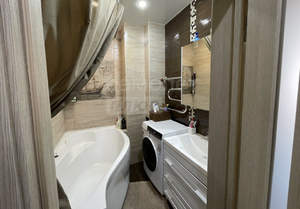 4-к квартира, вторичка, 130м2, 10/12 этаж